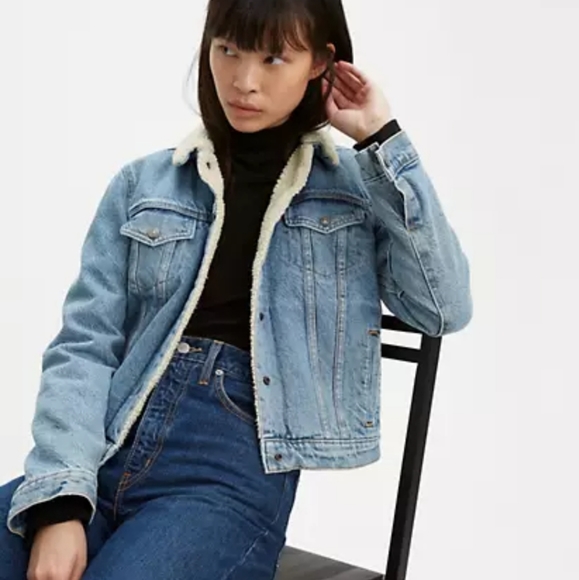 Levi's Original Sherpa Trucker Denim Jean Jacket Small